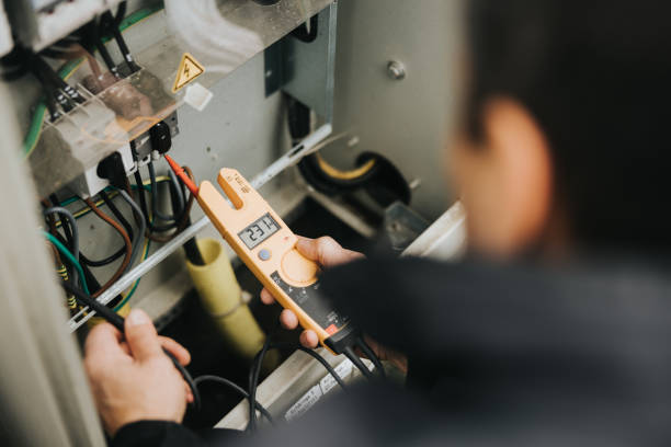 Best Circuit Breaker Repair  in Bergenfield, NJ